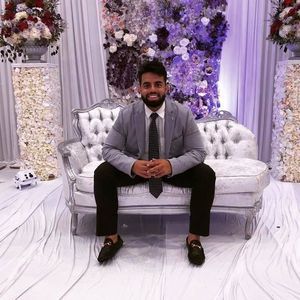 Meet your Posher, Munaf